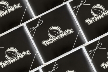 black signature box multi-pack